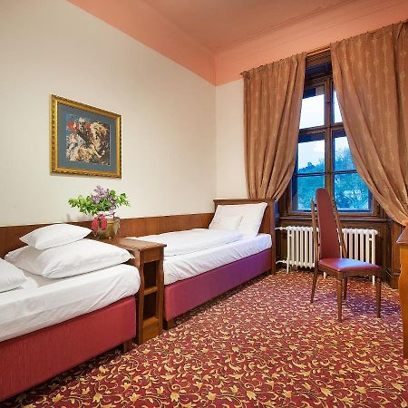Ea Zamecky Hotel Hrubá Skála 외부 사진