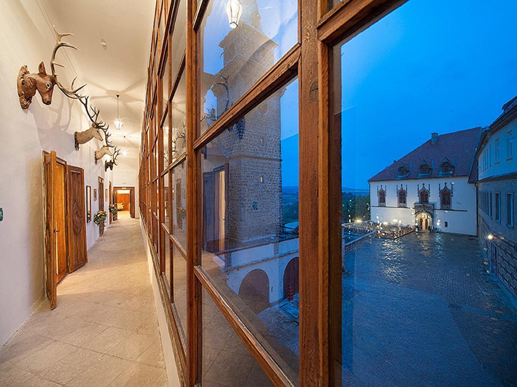 Ea Zamecky Hotel Hrubá Skála 외부 사진
